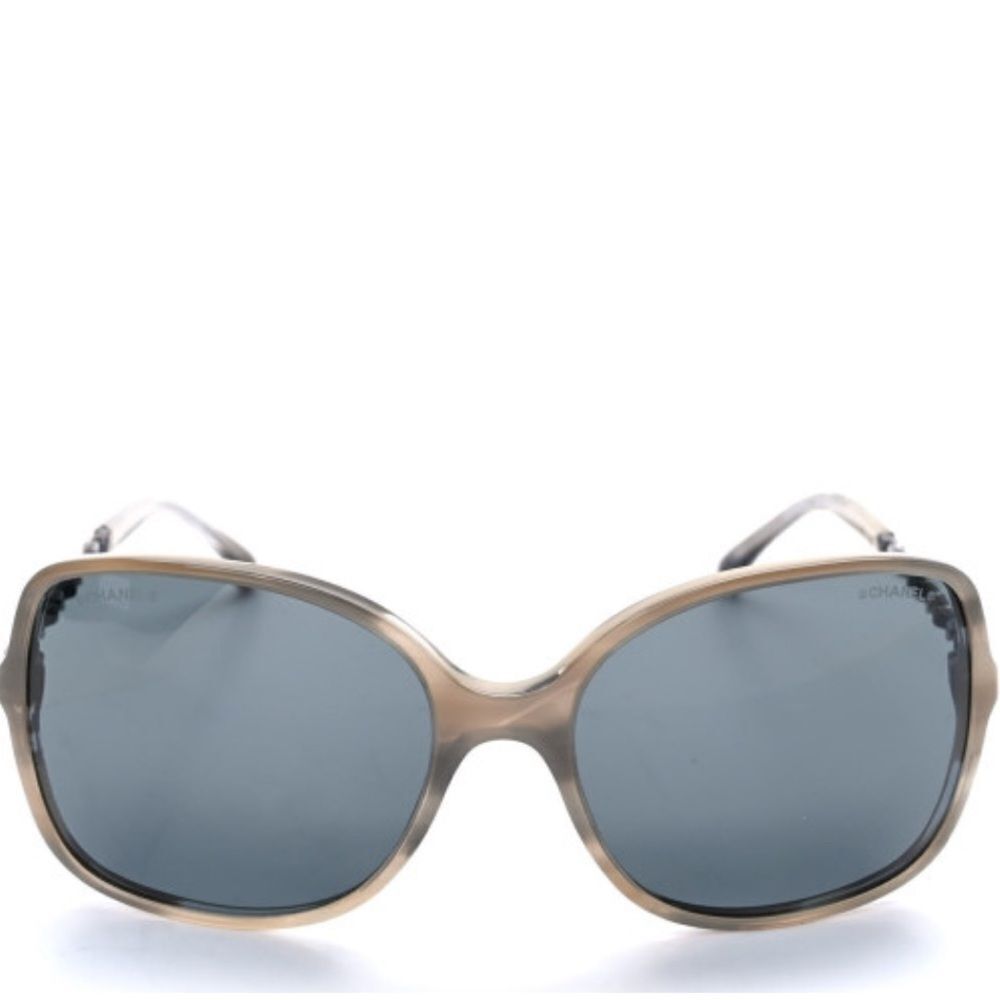CHANEL Lambskin Square Chain Sunglasses
Nordstrom tag only no box